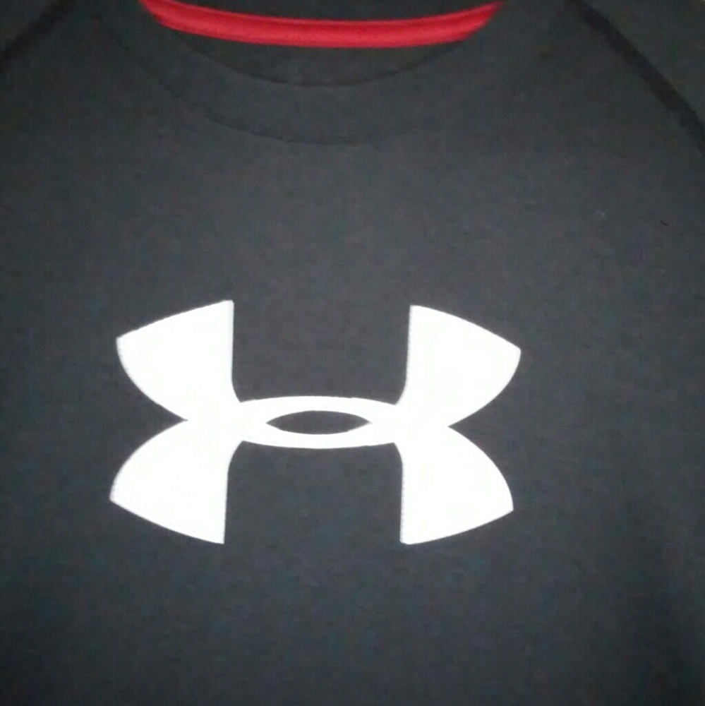 Underarmour mens heat gear shirt